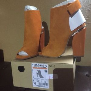 ZARA Orange Open toe heel